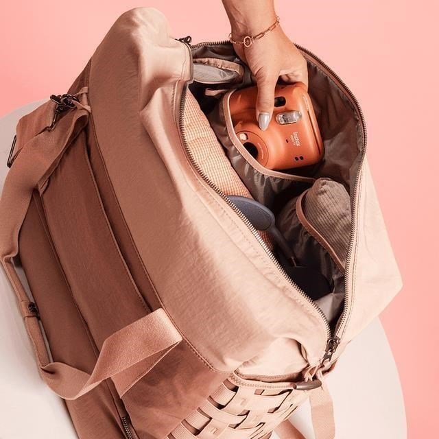 Ogio Rise Weekender Duffel 36L taška, vanilla creme
