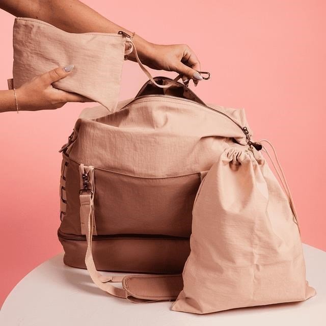 Ogio Rise Weekender Duffel 36L taška, vanilla creme