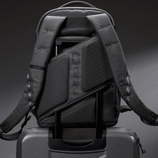 Ogio Pace Pro 20L Backpack batoh, grey pinstripe