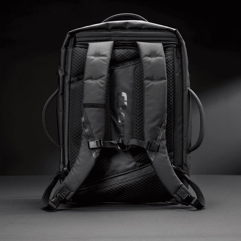 Ogio Pace Pro Max 45L Travel Pack, grey pinstripe