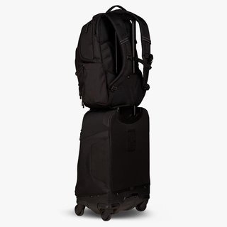 Ogio Renegade 22" 4-Wheel Travel 33L cestovní taška, titanium