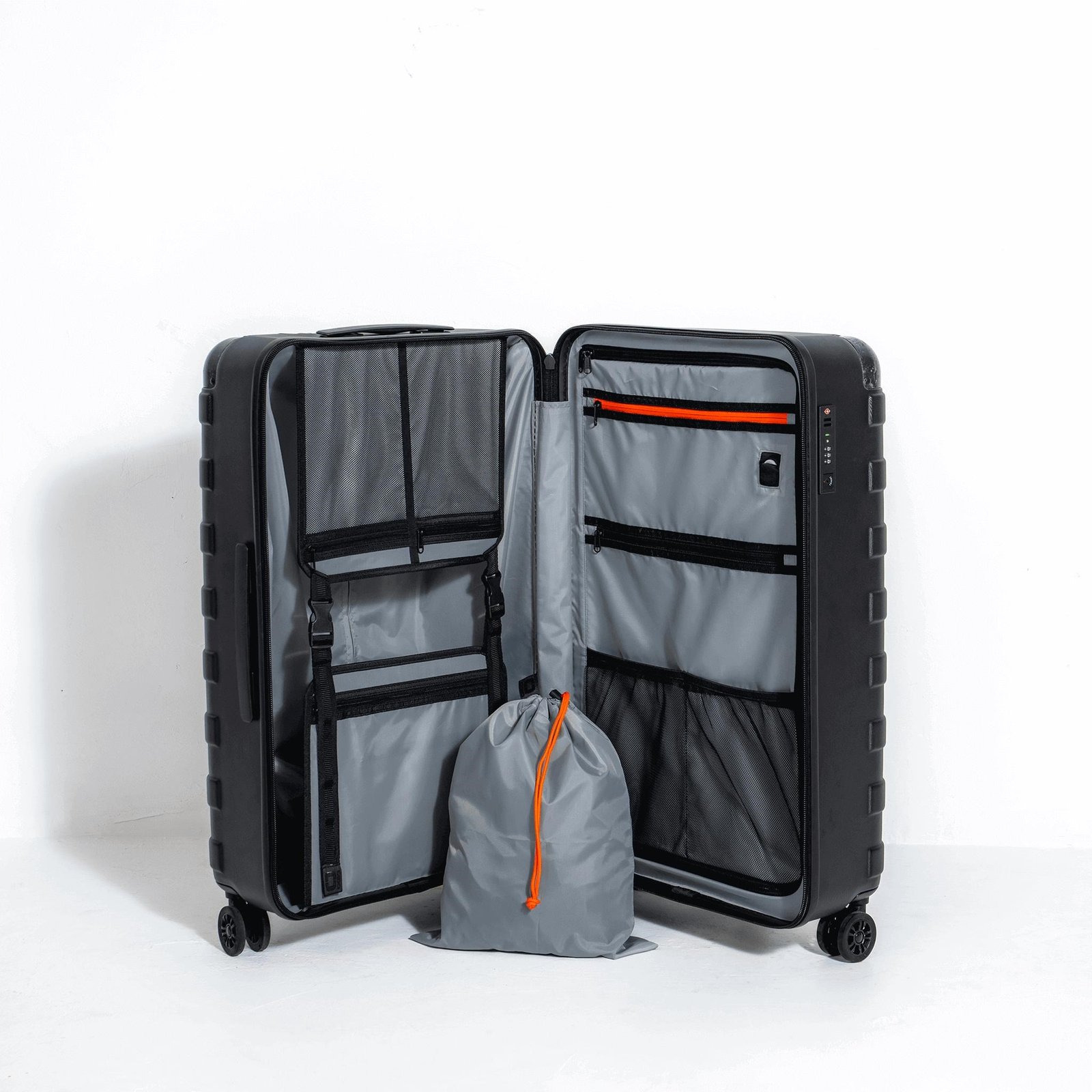 Ogio Renegade Vault Checked 95L cestovní zavazadlo, černý