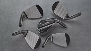 Mizuno Pro T-1 Black Ion wedge, ocel