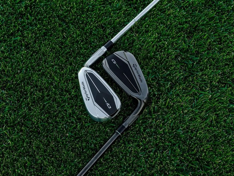 TaylorMade Qi Gunmetal Edition pánská železa, grafit
