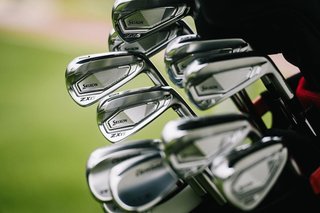Srixon ZXi5 pánská železa, grafit