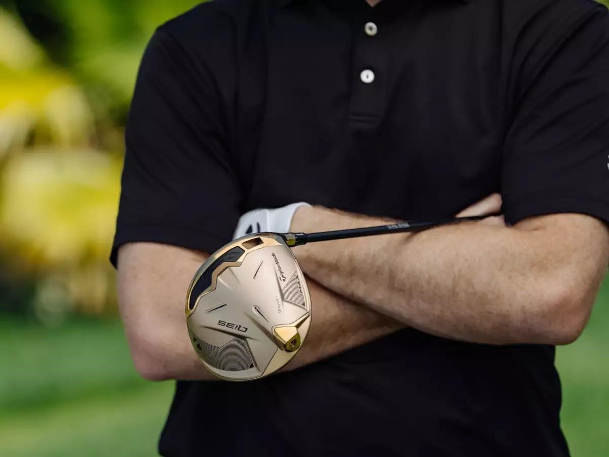 Limited Edition - TaylorMade Qi35 Max Gold pánský driver