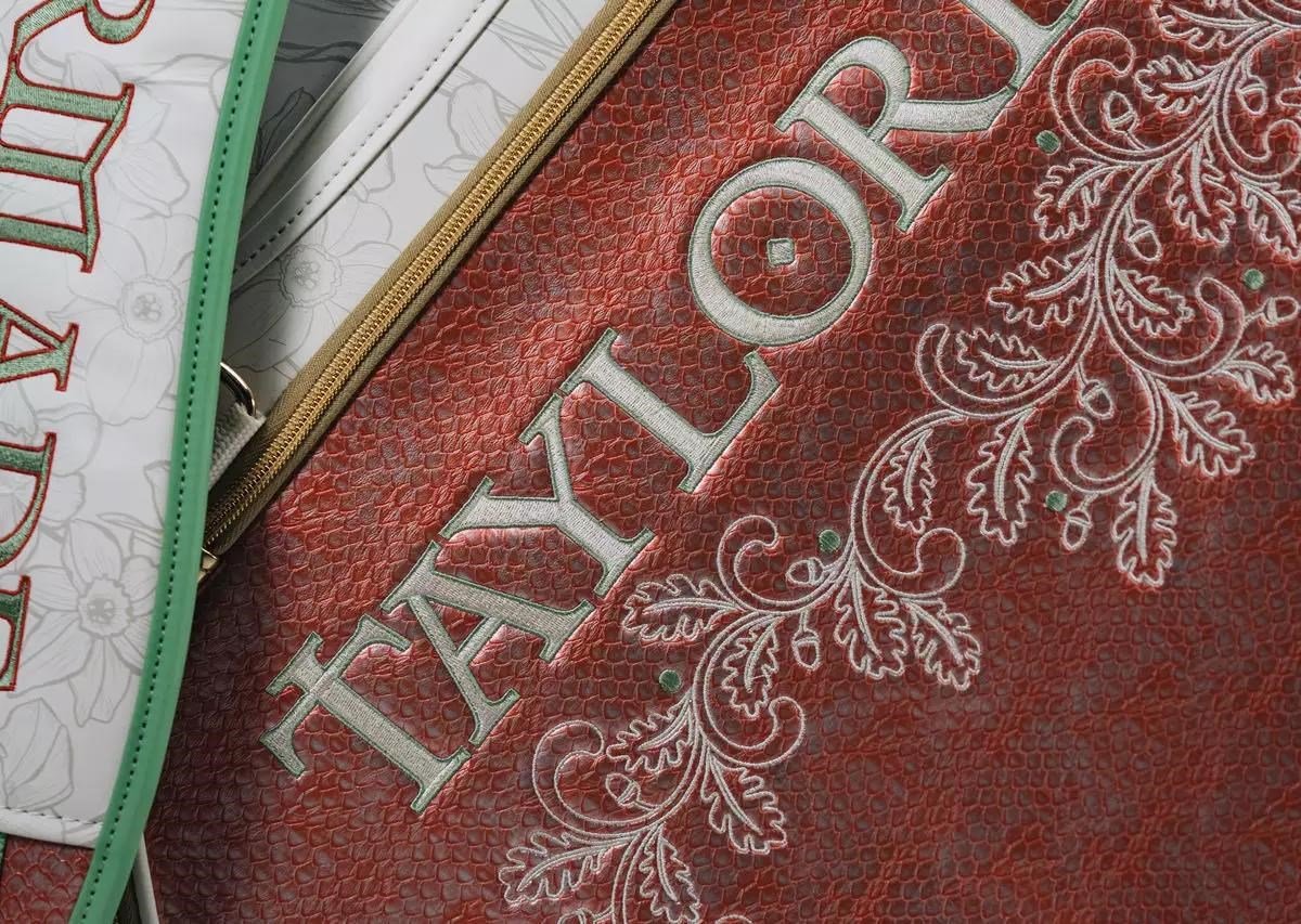 TaylorMade Majors Dragonborn Staff bag