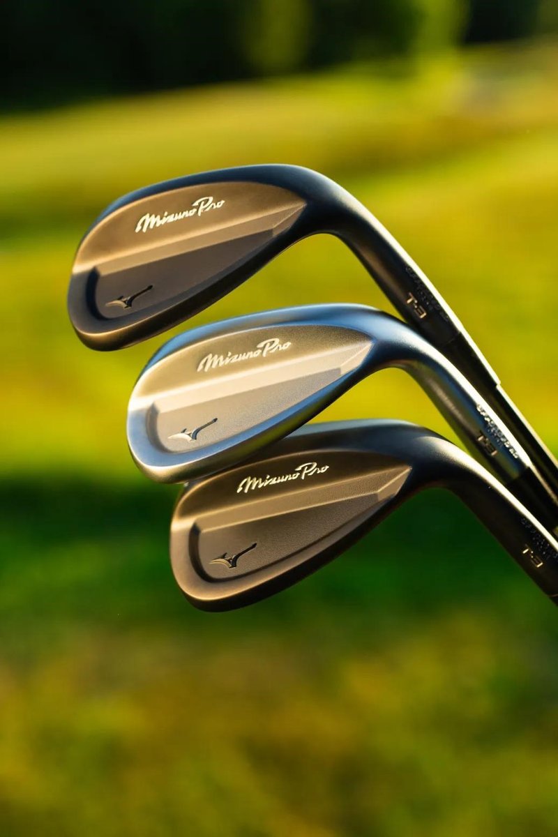 Mizuno Pro T-3 Black wedge, ocel