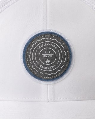 Travis Mathew The Patch pánská kšiltovka, bílá