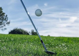 TaylorMade TP5 golfové míčky