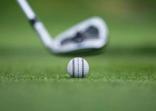 TaylorMade Tour Response Stripe golfové míčky