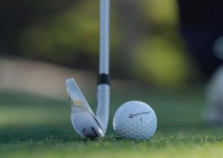 TaylorMade Qi Max pánská železa, grafit