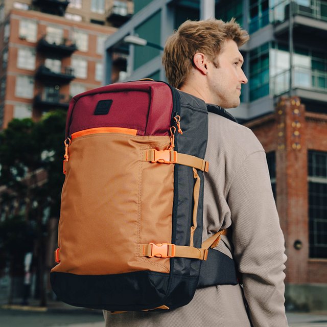 Ogio Alpha Venture backpack batoh, pacific