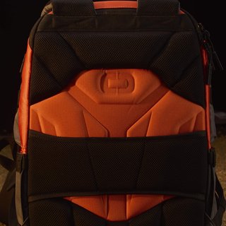 Ogio Renegade DNA 27L backpack, Dune