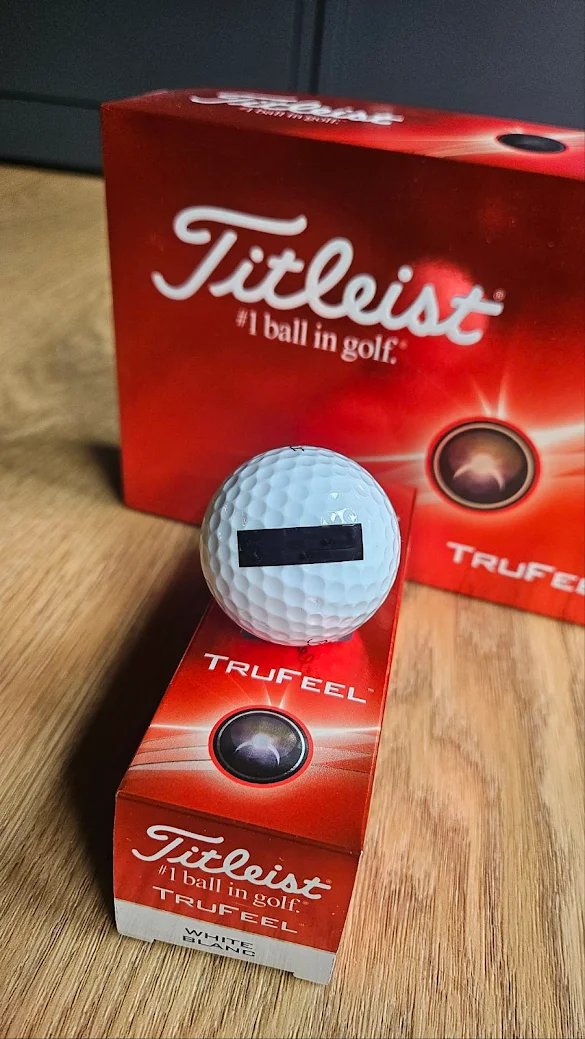Titleist TruFeel ALIGN golfový míček s potiskem, 1ks