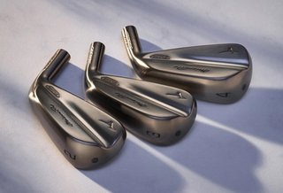 Mizuno Pro Fli-Hi Utility pánské driving železo, grafit