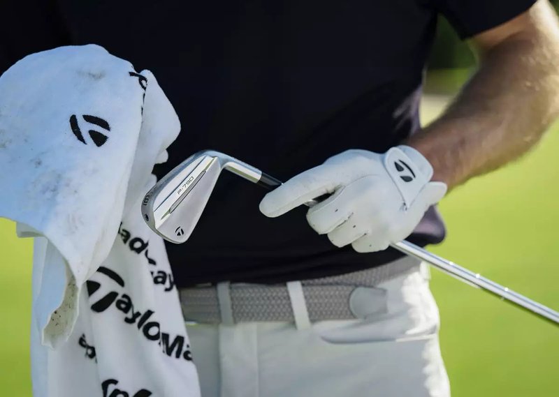 TaylorMade P790 pánské železo č. 4, ocel, Regular