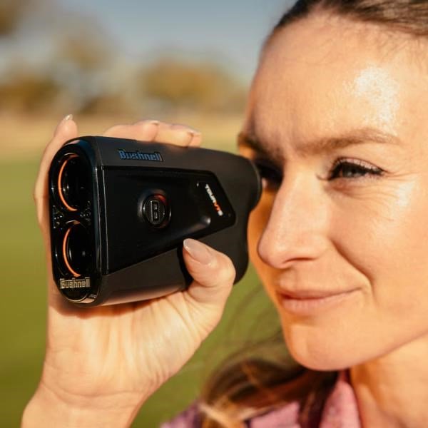 Bushnell Tour V7 Shift laserový dálkoměr