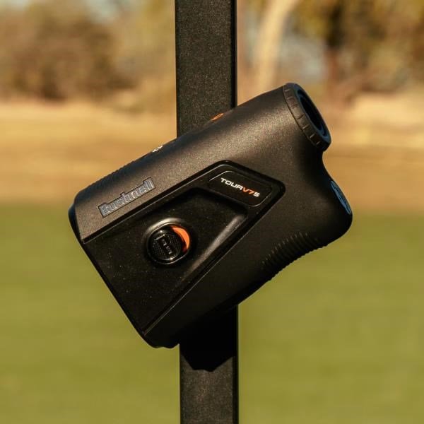 Bushnell Tour V7 Shift laserový dálkoměr