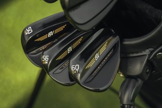 Titleist Limited Edition SM11 Black Vapor pánská wedge