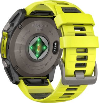Garmin fenix® 8 – 51 mm, Solar, Sapphire, Titanium with Yellow/Graphite silicone band GPS hodinky