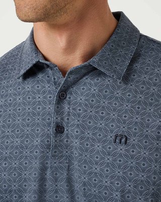 Travis Mathew Featherweight Trophy Ready pánské polo, total eclipse