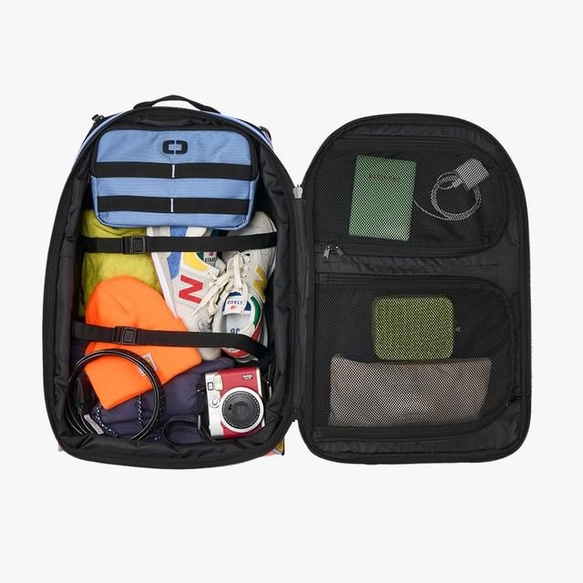 Ogio Layover Travel Bag 46L cestovní taška, stealth