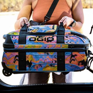 Ogio Layover Travel Bag 46L cestovní taška, stealth