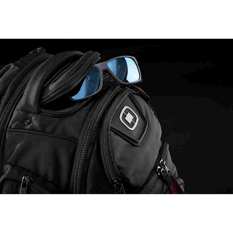 Ogio Renegade RSS Laptop Backpack batoh, šedý, 30L
