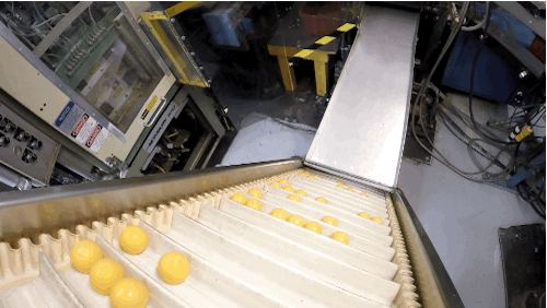 Cores conveyor