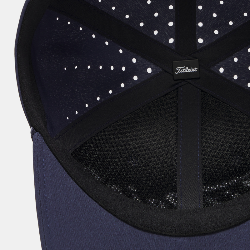Potní páska odvádějící vlhkost uvnitř Titleist Tour Breezer