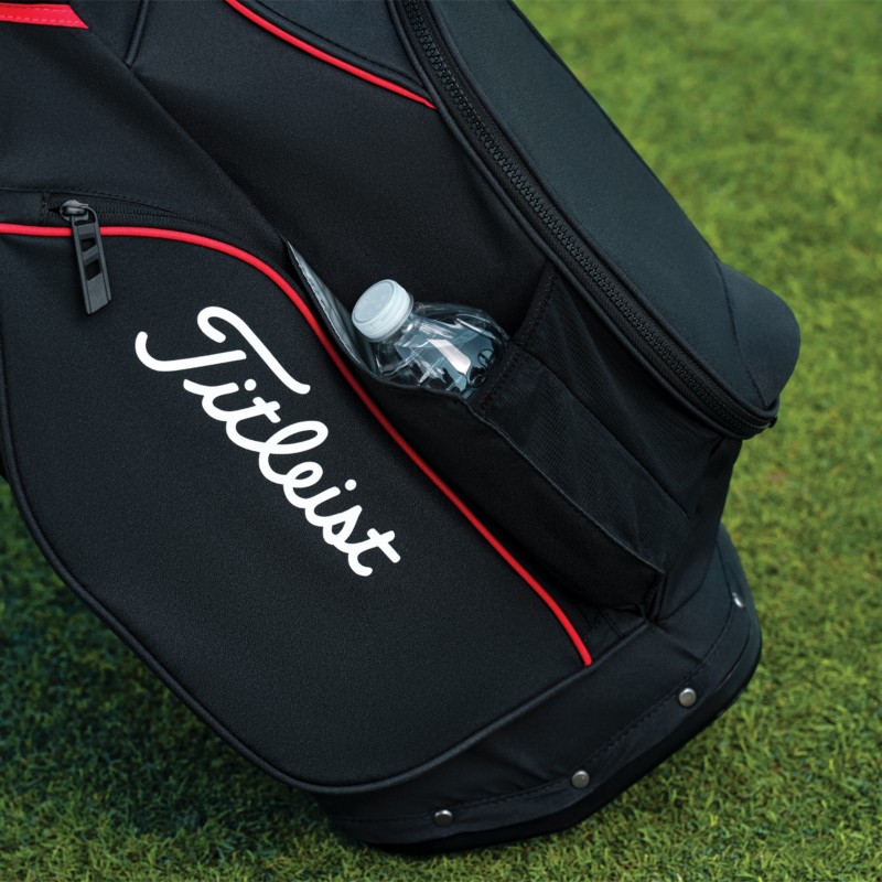 Izolovaná vnější kapsa na láhev na bagu Titleist Players S4