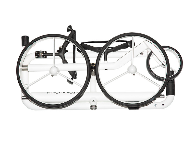 Kompaktní rozměry složeného vozíku JuCad Carbon Travel Bianco SV 3.0 65x35x15 cm