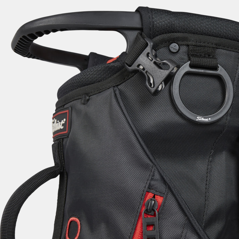 Madlo na horní manžetě na bagu Titleist Premium Carry Bag