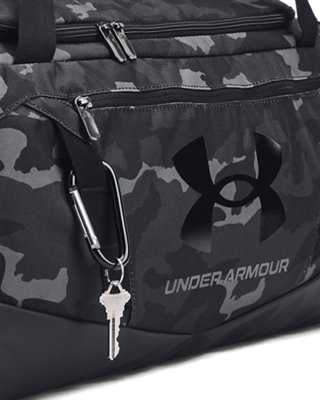Front zippered organisation pocket with molle webbing on the Undeniable 5.0 Small Duffle Bag