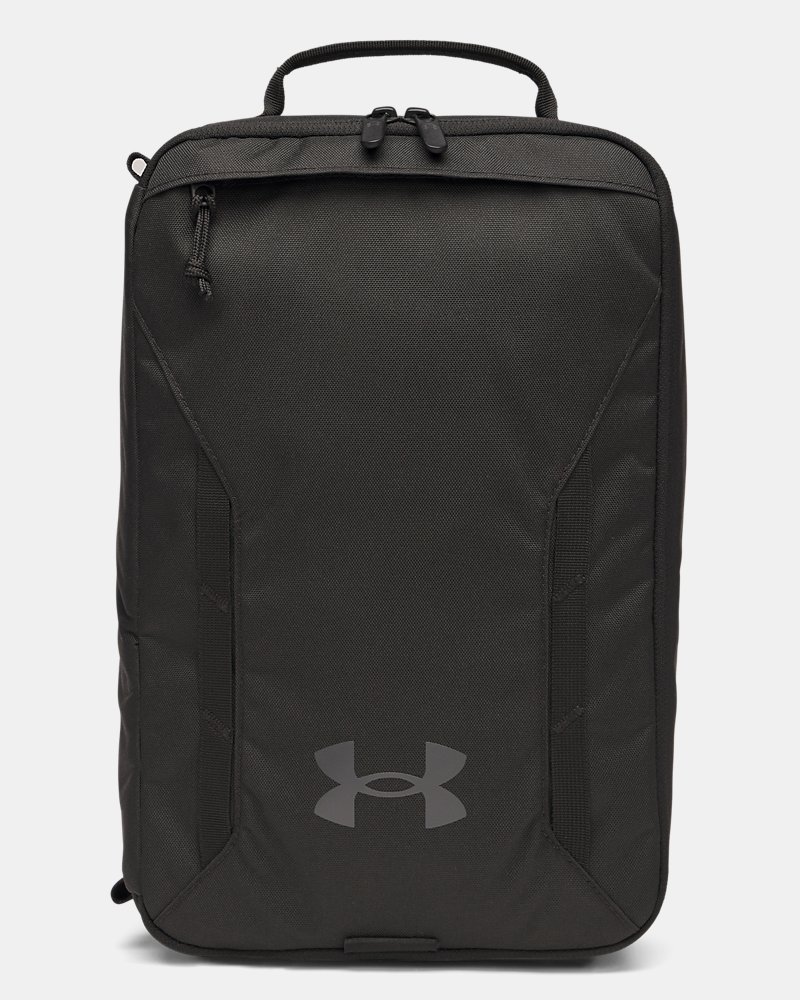Přední pohled na tašku na boty Under Armour Hustle
